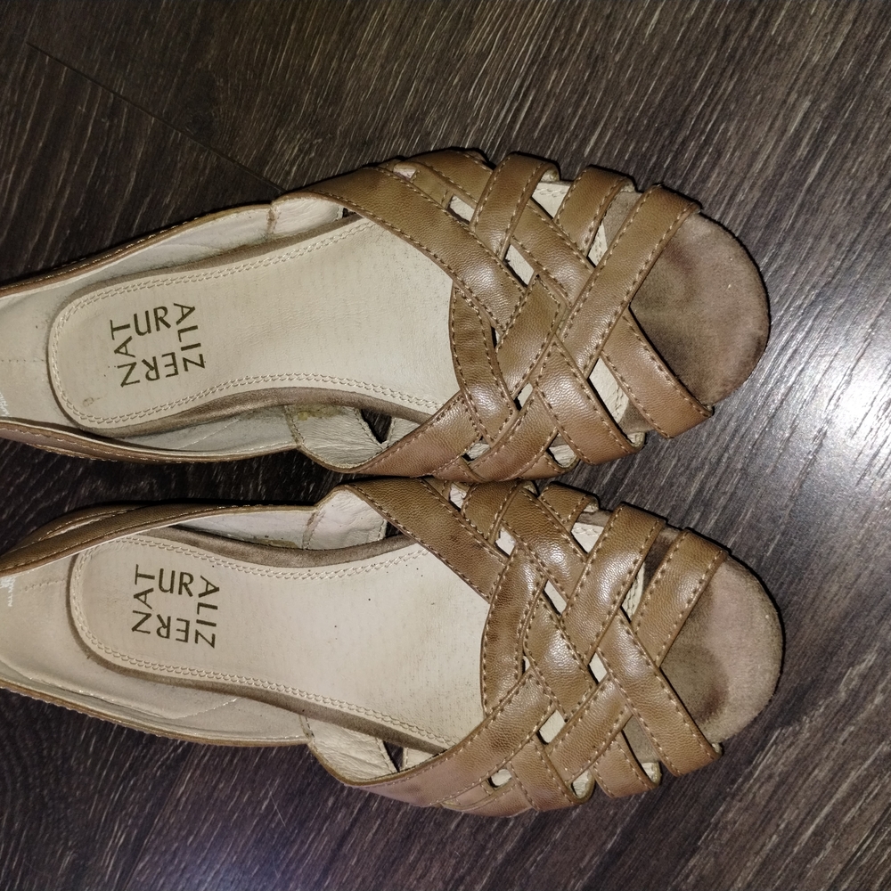 Naturalizer Women's Brown Woven Flats - Picture 3 of 6